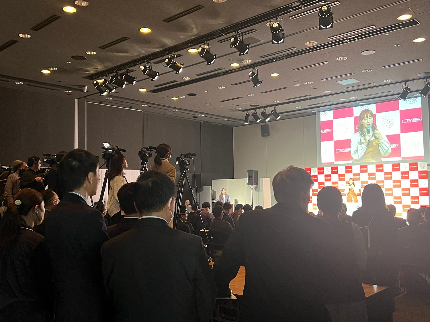 WWPR トップイメージ